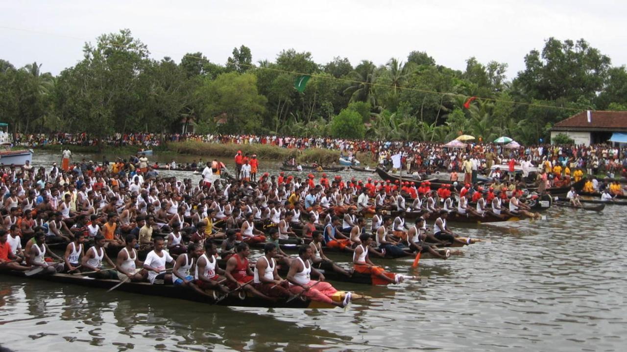 Sea Breeze * Alappuzha