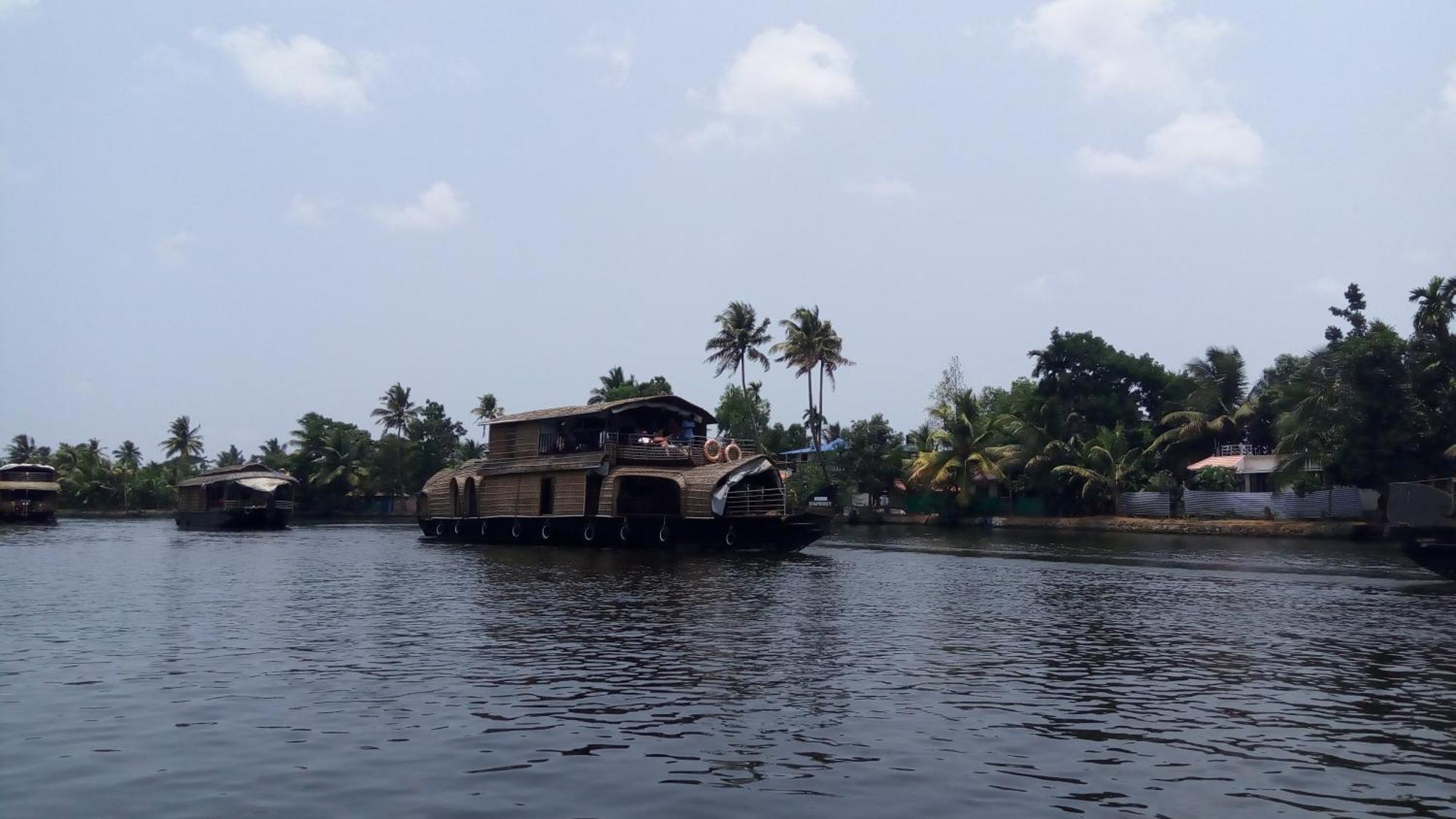 Sea Breeze Alappuzha