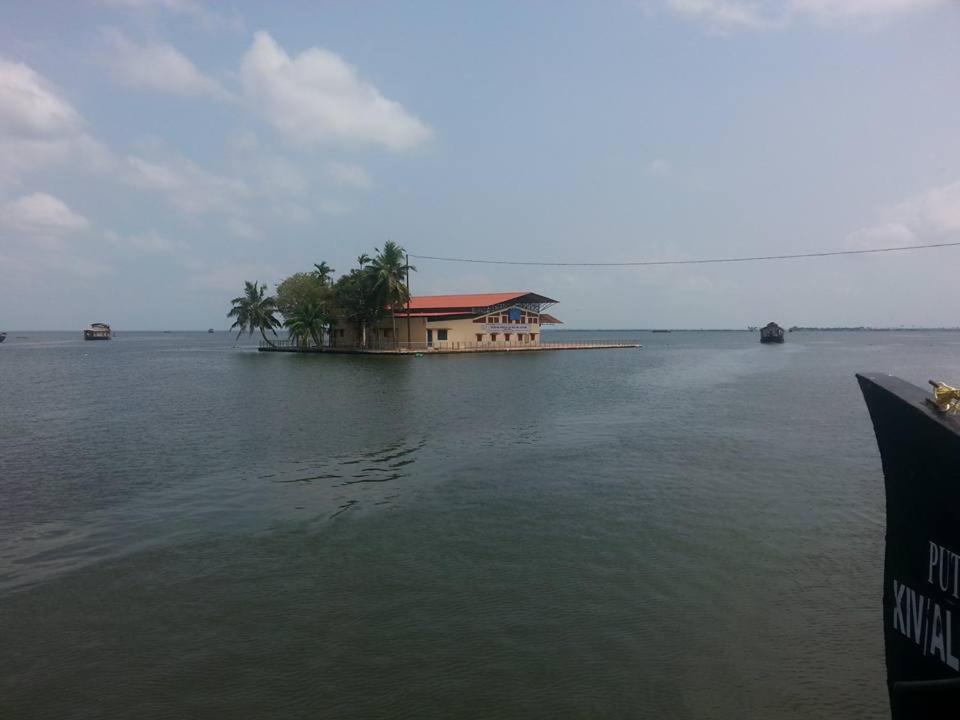 Sea Breeze Homestay Alappuzha